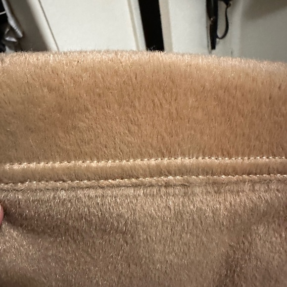 Guess Faux Fur Fabric Bag - Picture 9 of 10
